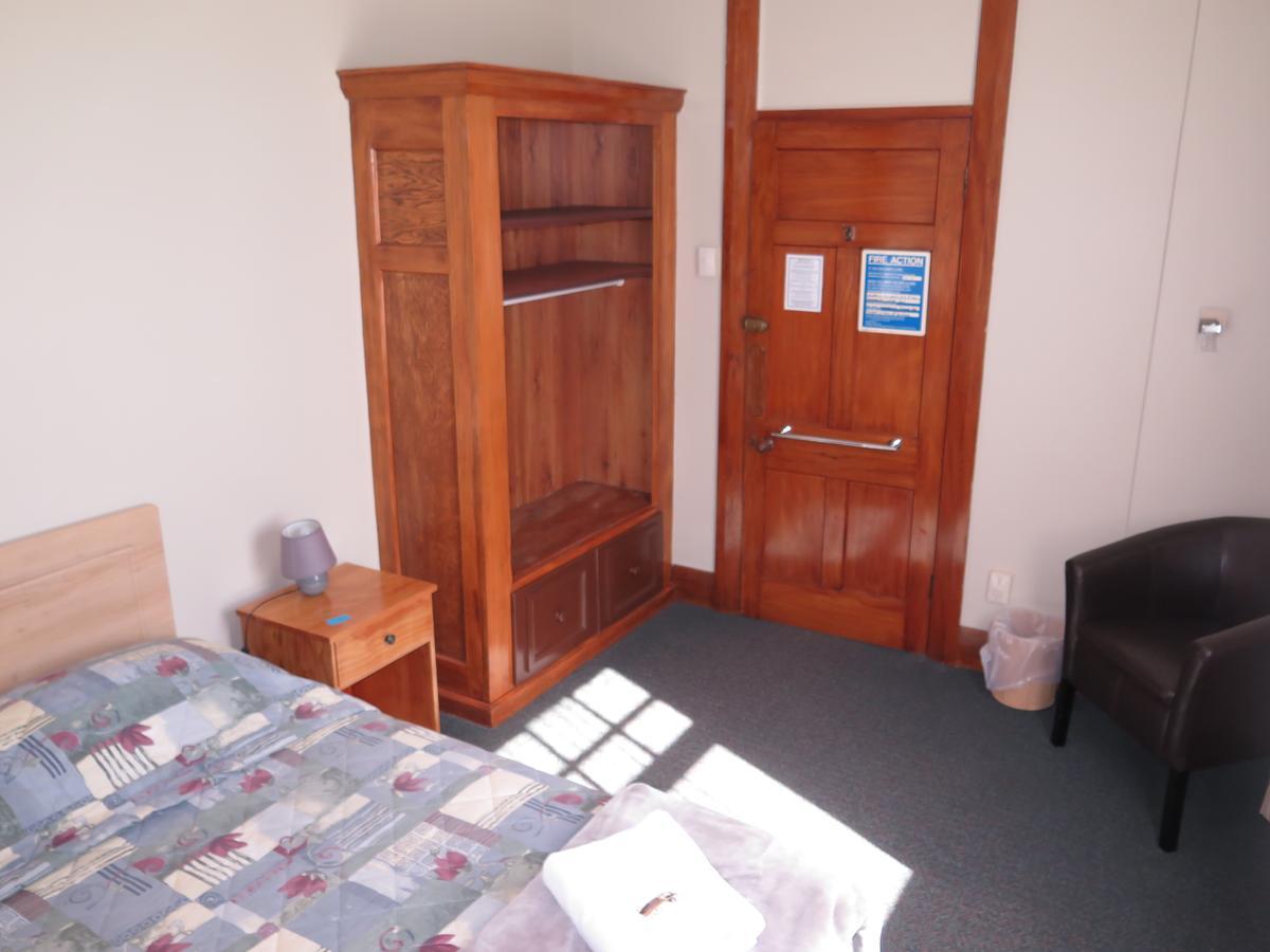 Mossburn Railway Hotel Room photo
